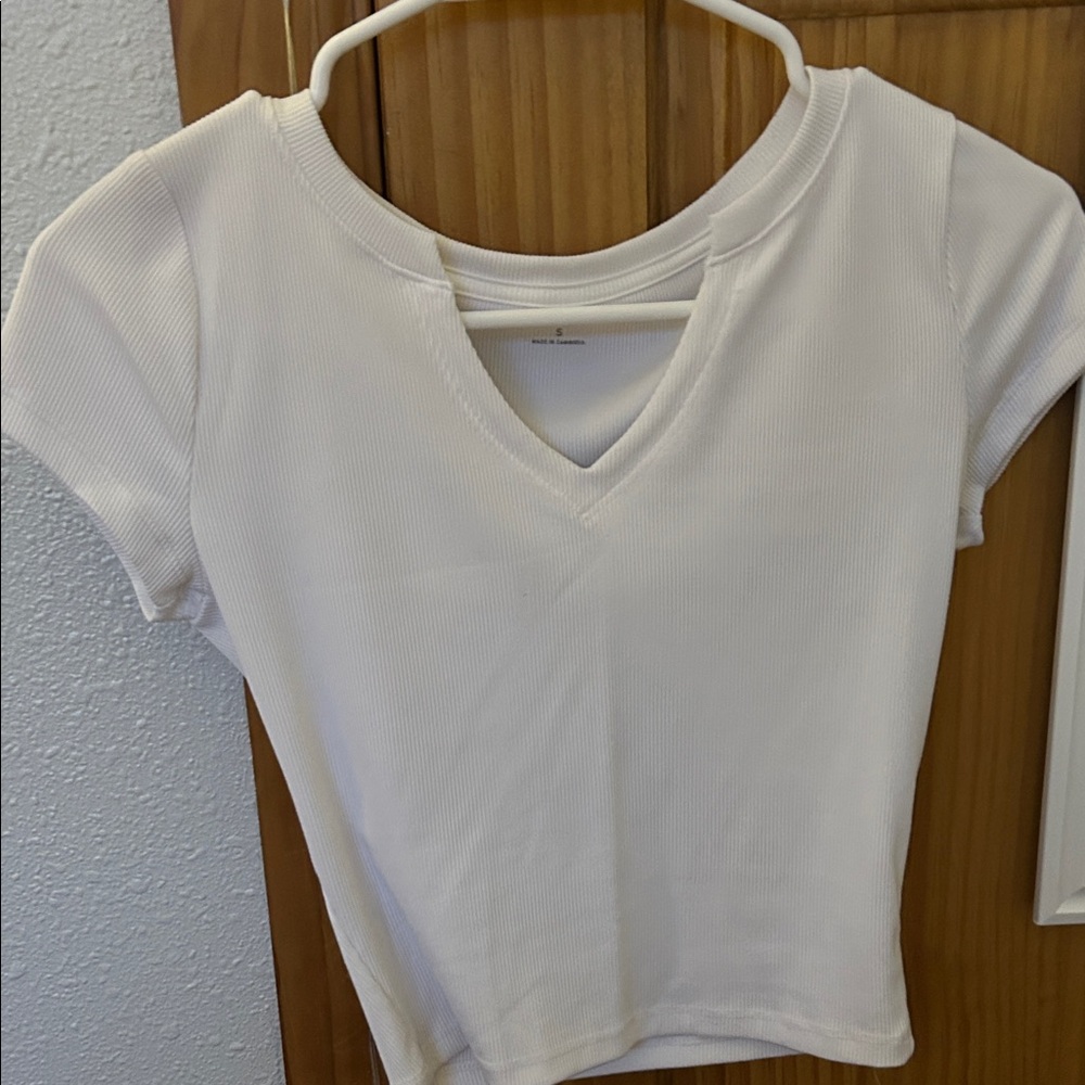Hollister White Ribbed Short Sleeve Top
